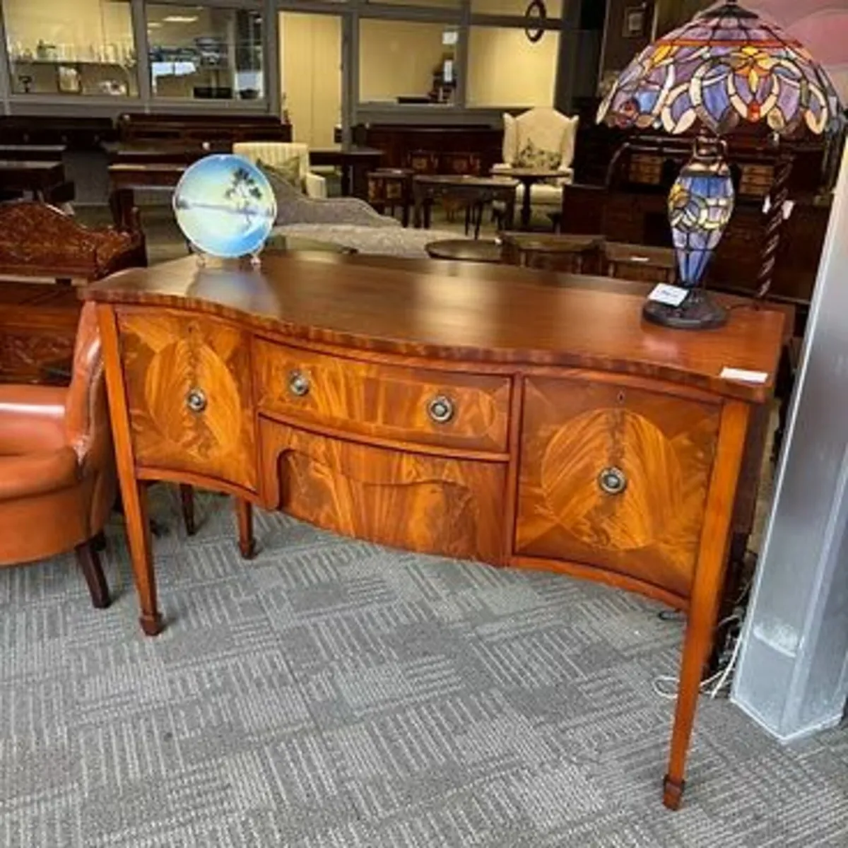 Beautiful mahogany flamed bow front serpentine sid