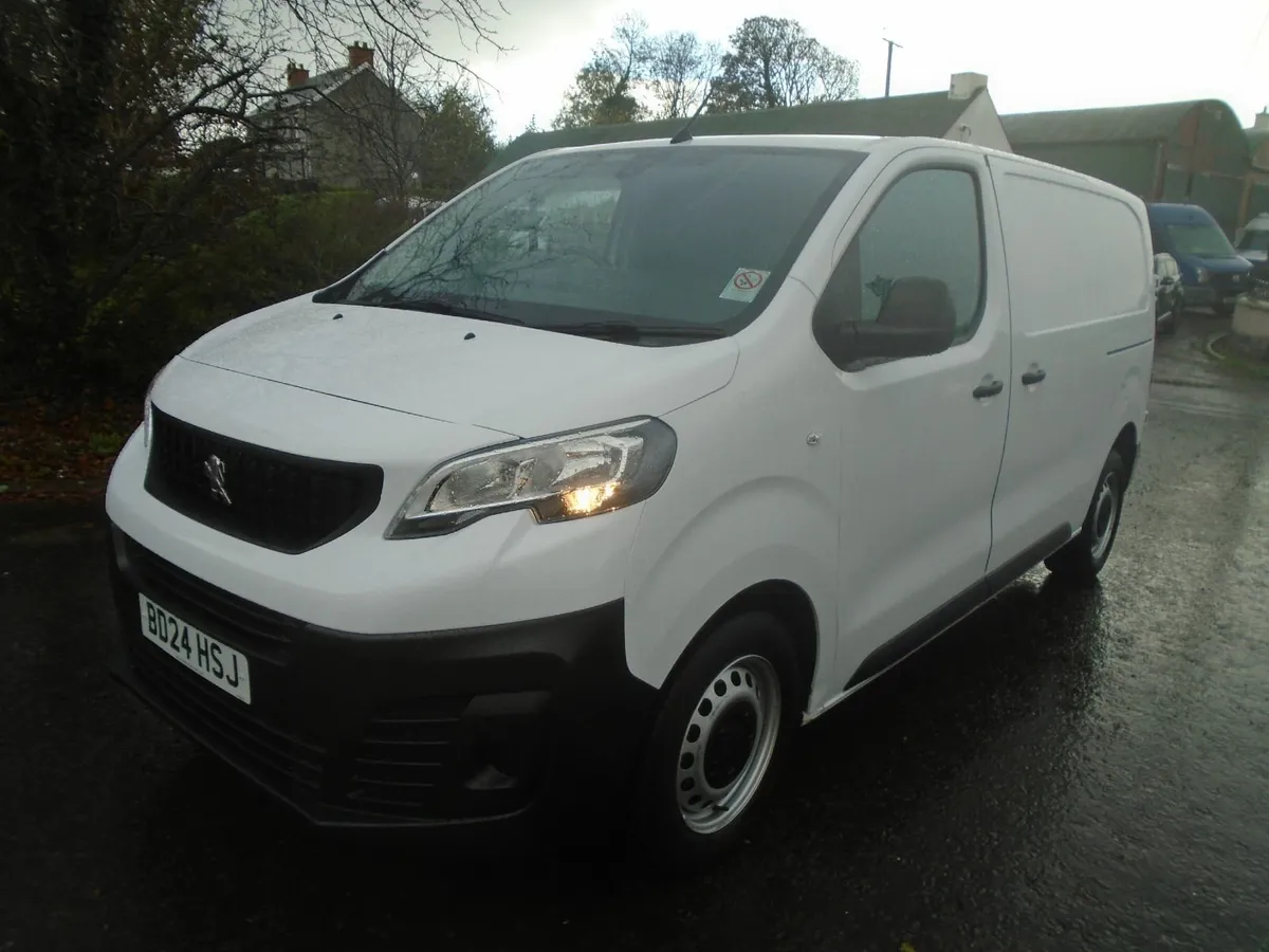 2024 Peugeot Expert PROFESSIONAL 120HP. - Image 3