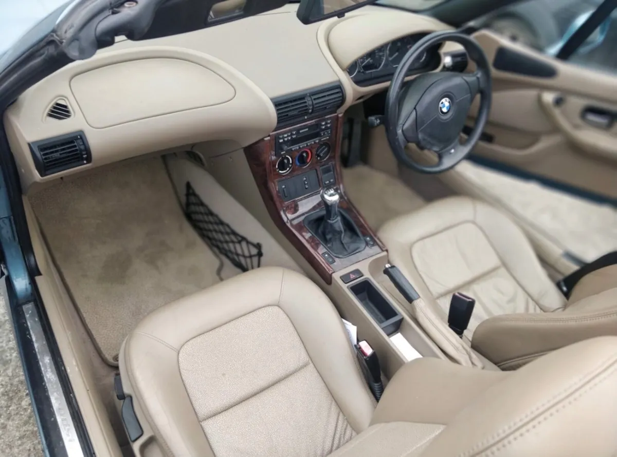 BMW Z3 1998 - Image 3