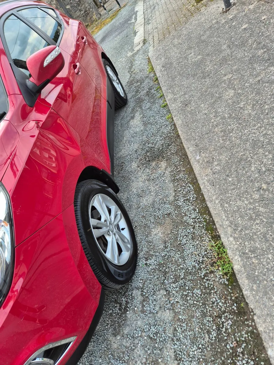 Hyundai ix35 2012 - Image 4