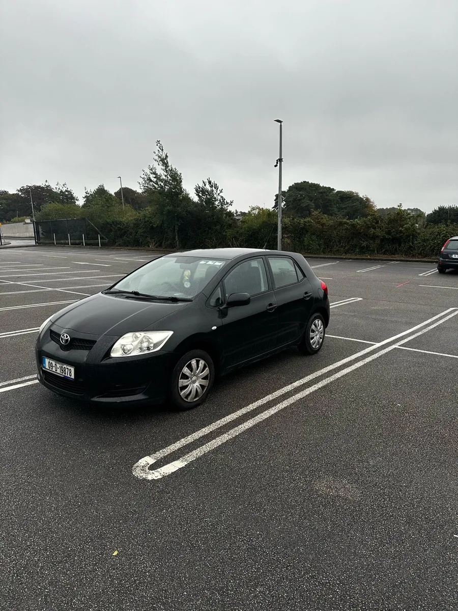 Toyota Auris - Image 1