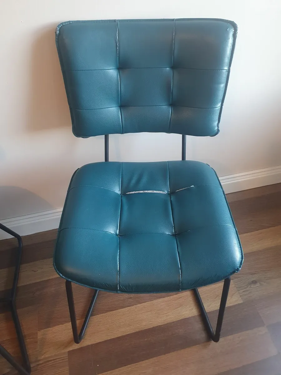 Kitchen chairs - Image 1