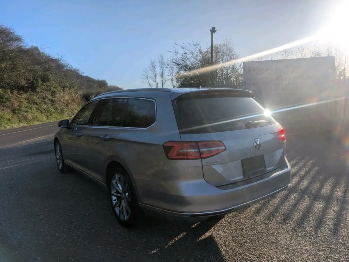 2018 Volkswagen Passat 2.0L Diesel - Image 3