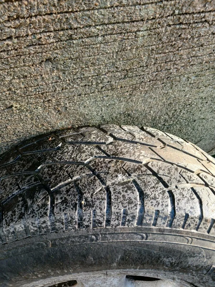 Landcruiser 100 series alloy wheels 5x150 - Image 4