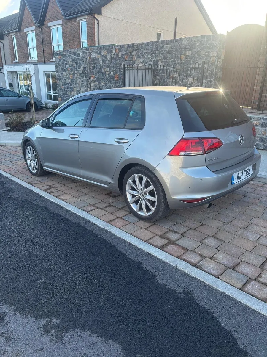 Volkswagen Golf 2016 - Image 2