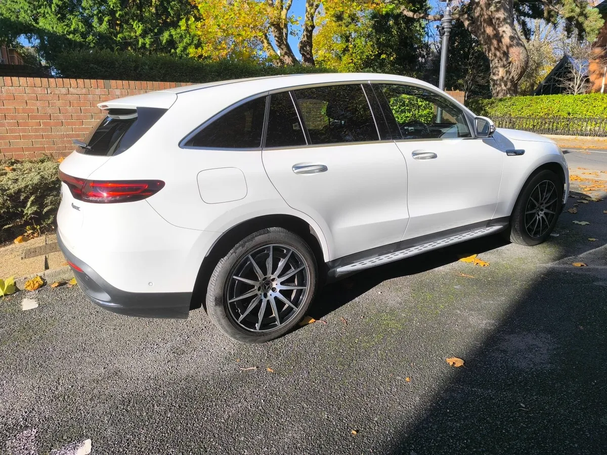 Mercedes-Benz EQC 400 2020 AMG line - Image 2