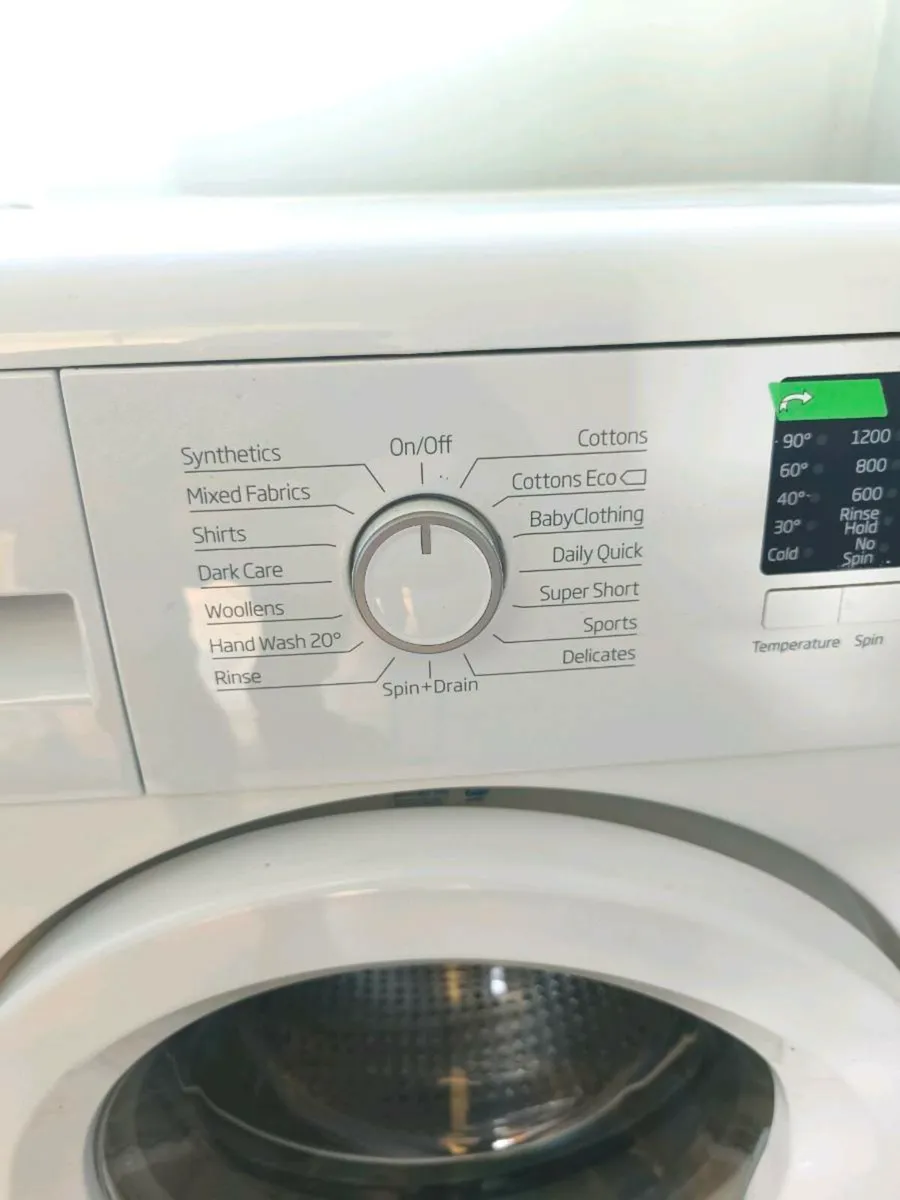 7kg beko washing machine - Image 1