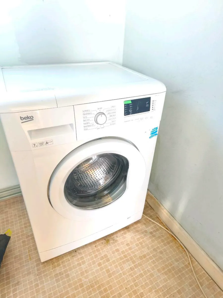 7kg beko washing machine - Image 2