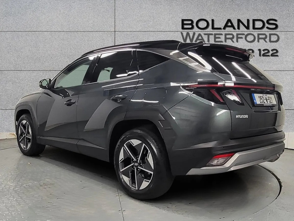 Hyundai Tucson Tucson FL Executive Plus w.2 Tone - Image 3