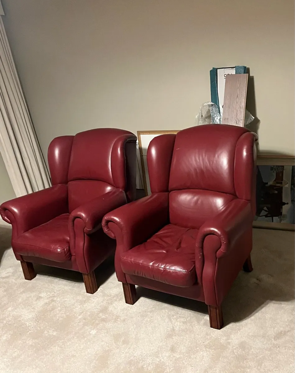2 super luxurious real leather armchairs - Image 2