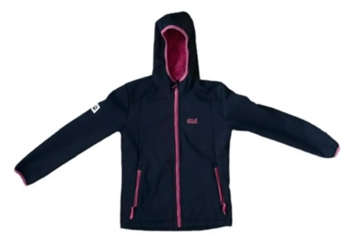 Girls Jack Wolfskin Hoodie Jacket: Size 152cm/12yr - Image 1