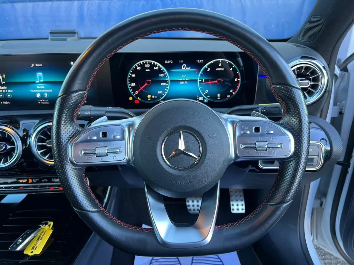 Mercedes-Benz A-Class A200d AMG-LINE PREMIUM PLUS - Image 4