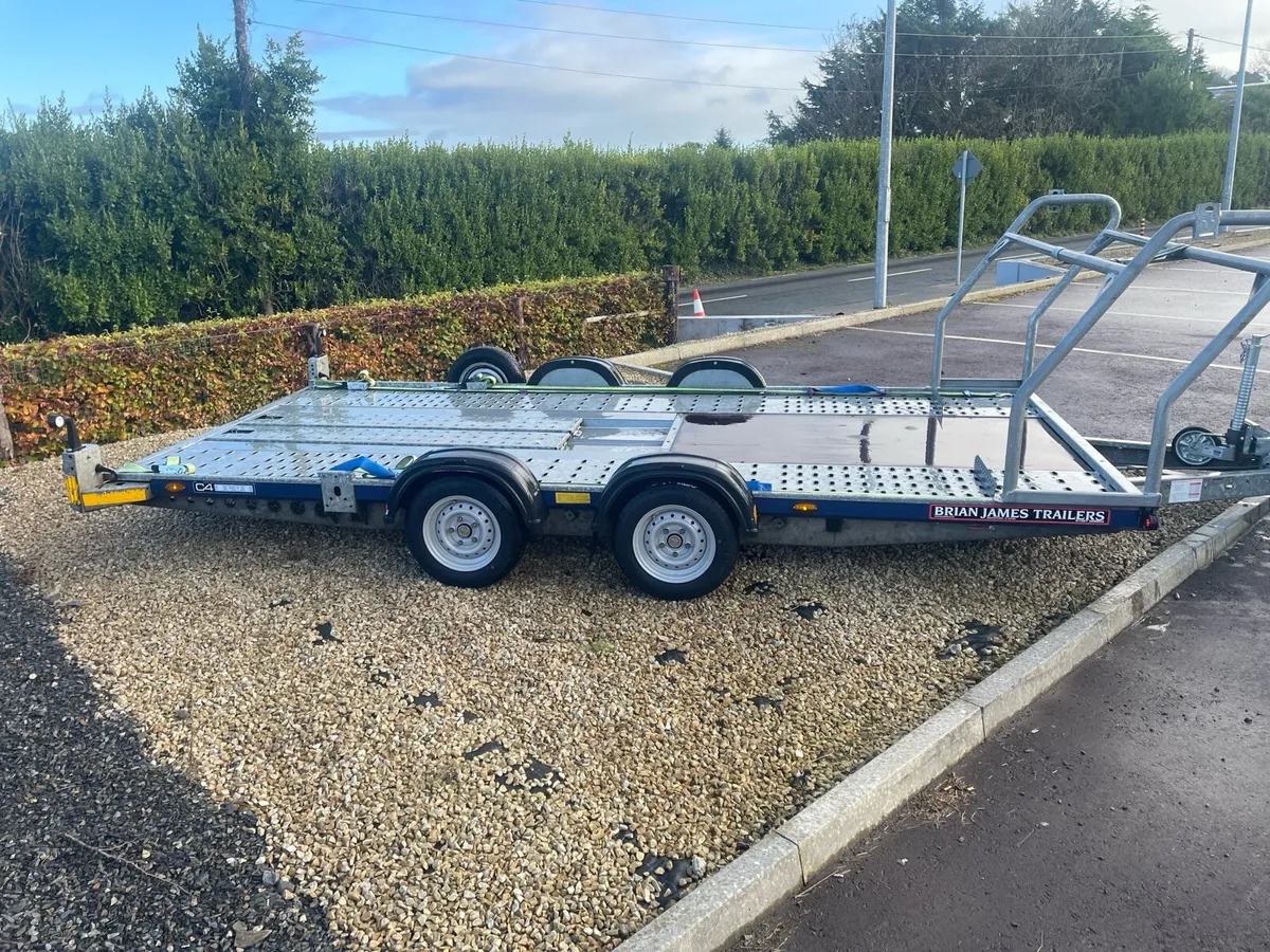 Brian James Car Transporter C4 Blue - Image 3