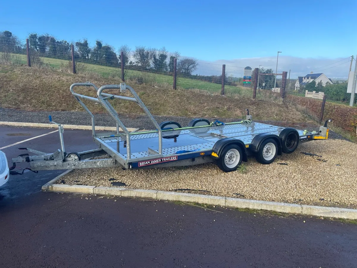 Brian James Car Transporter C4 Blue - Image 4