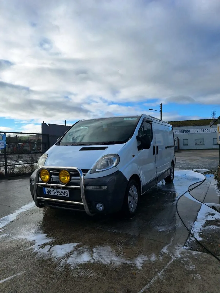 Opel Vivaro 2006 whit 1,9 diesel engine - Image 3