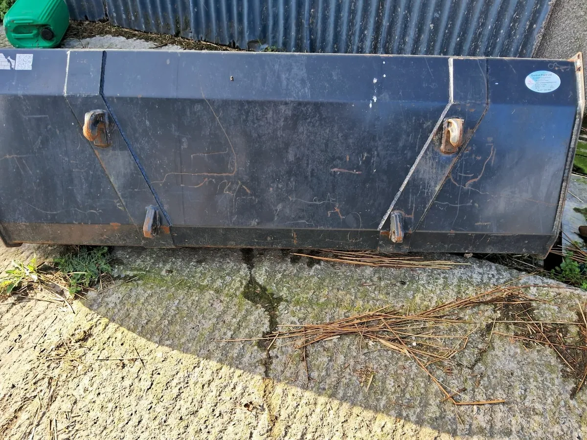 3 point linkage quickie attachment and loader buck - Image 4