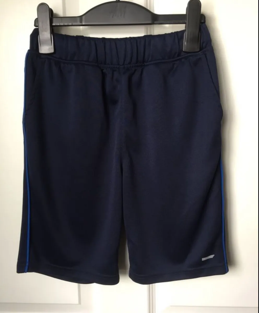 Boys Shorts: 10yrs