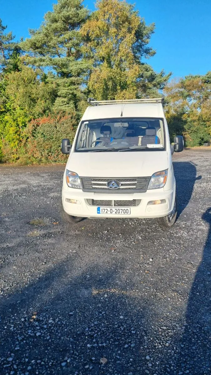 Ldv v80 van with side glass - Image 2