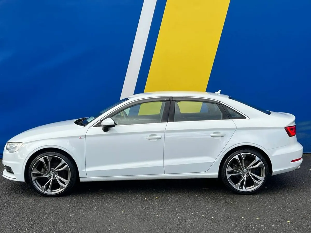 Audi A3 S-LINE PACK 1.4 TFSI AUTO // NEW 19" S-LIN - Image 3