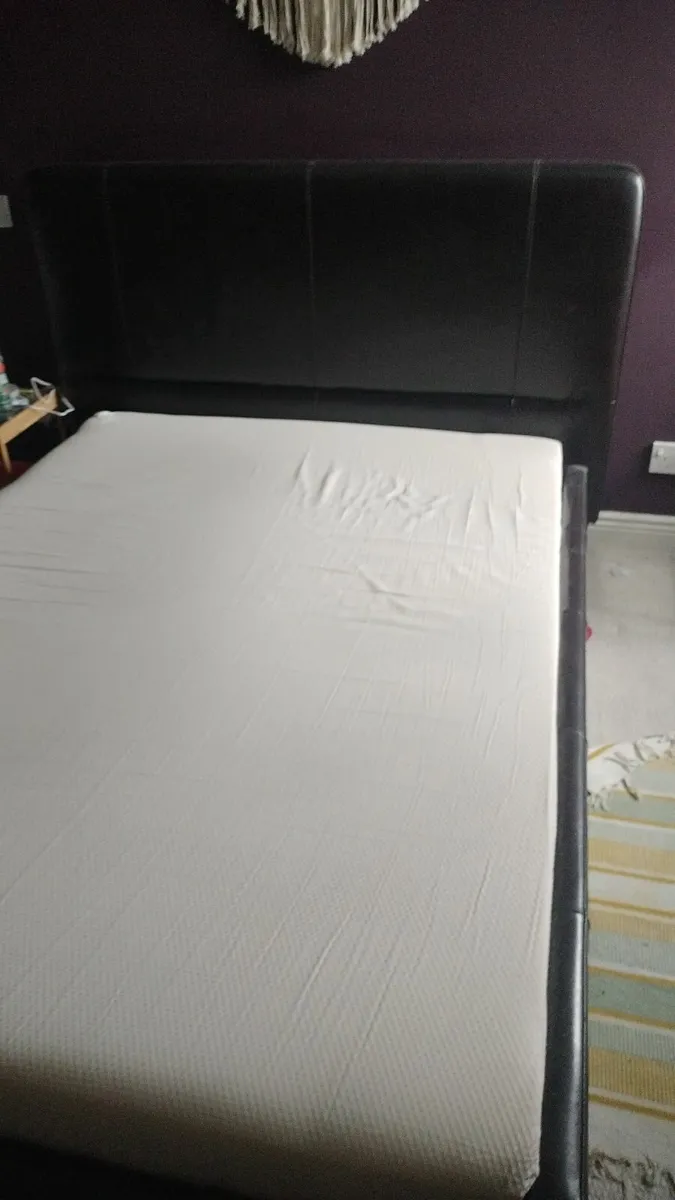 Mattresses and bedframe