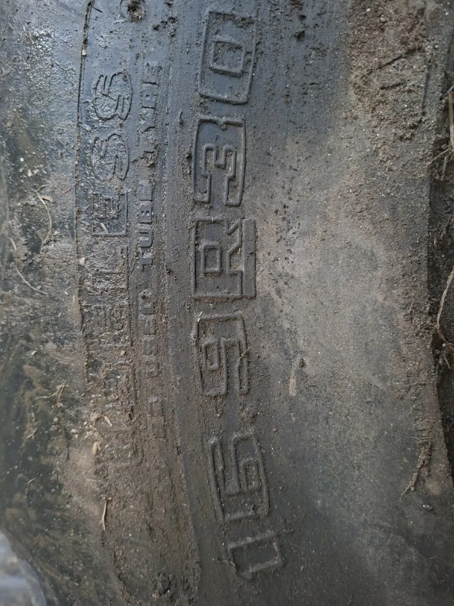 Tractor tyre - Image 2