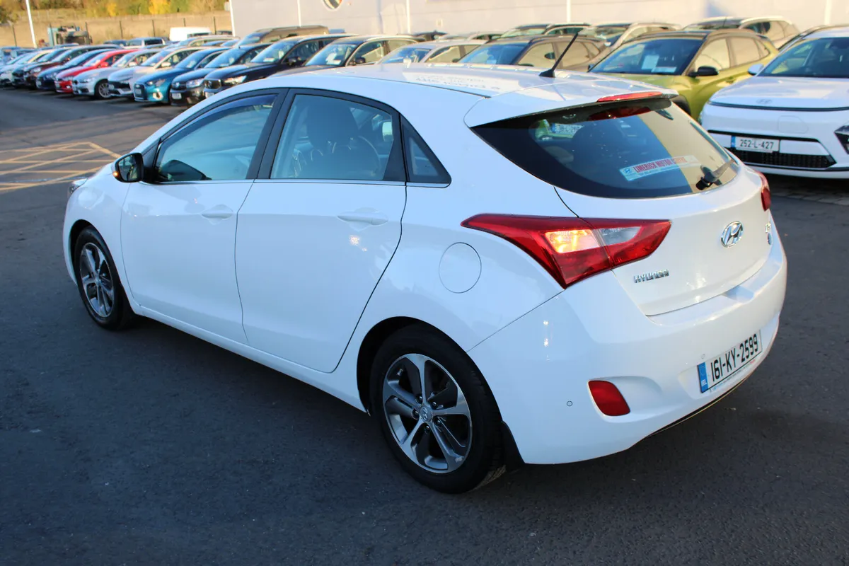 Hyundai i30 2016 - Image 3