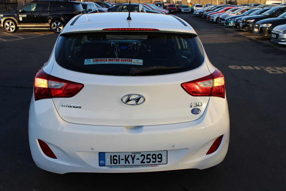 Hyundai i30 2016 - Image 4