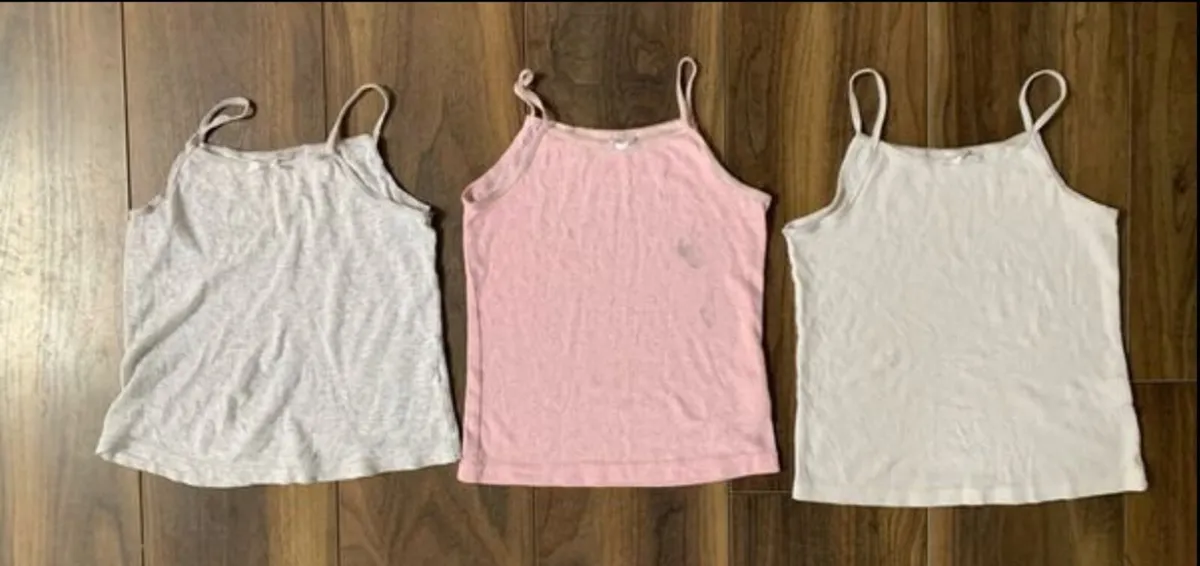 Girls Vests: 7-8yrs