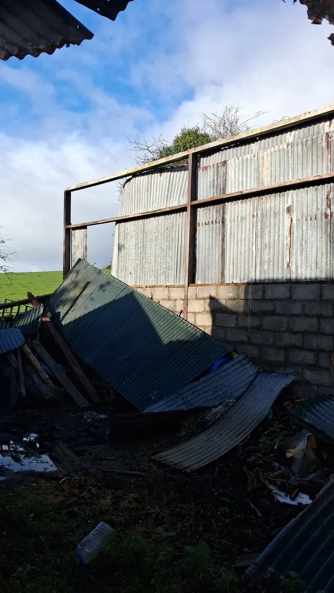 Hay shed - Image 3