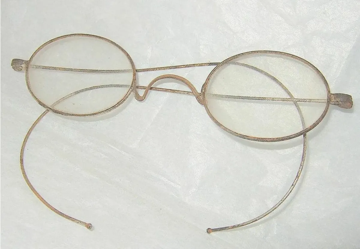 AuthenticVintage Wire Rimmed Eyewear - Image 4