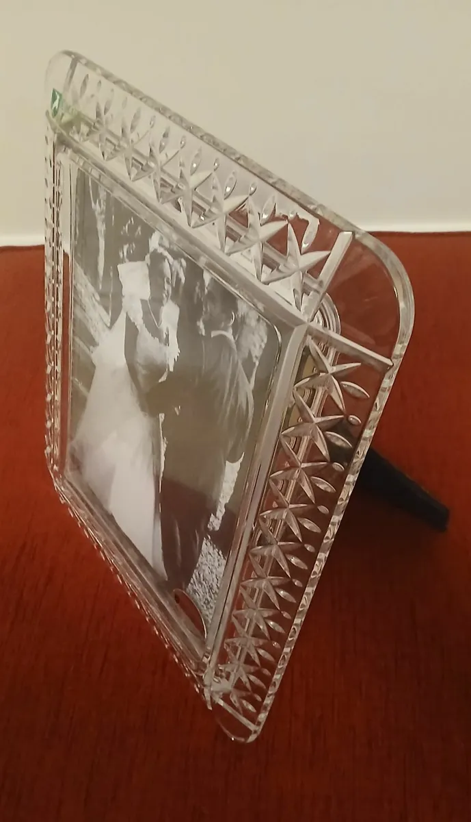 Killarney Crystal picture frame - Image 1