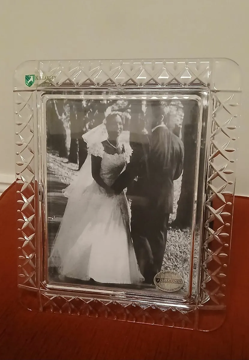 Killarney Crystal picture frame - Image 2