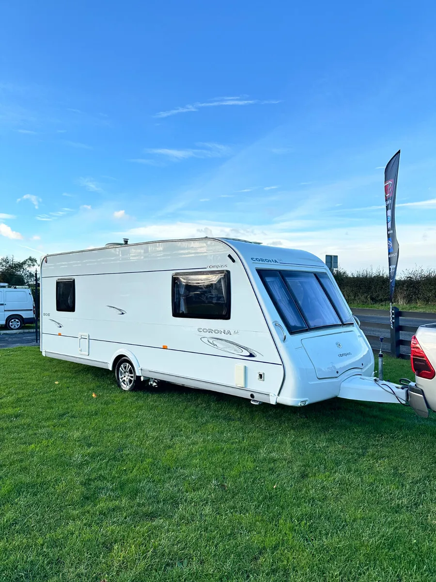 ✨STUNNING COMPASS CORONA 5 BERTH✨ - Image 1