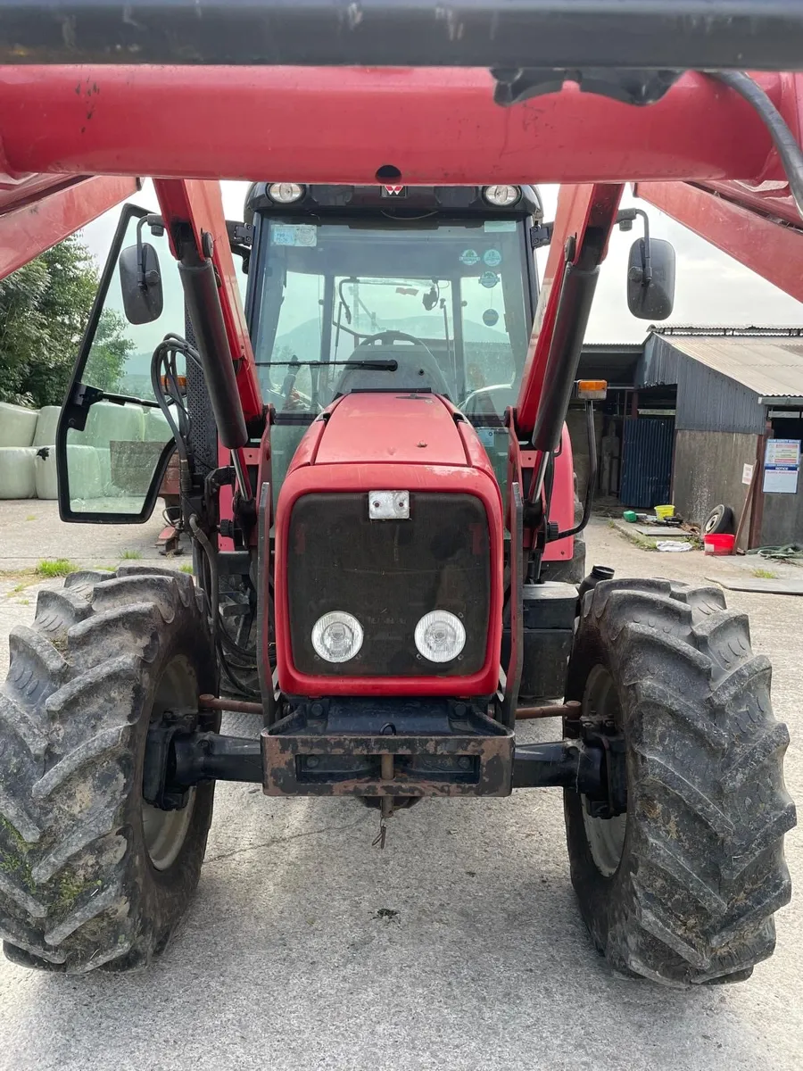 Massey Ferguson 5455 - Image 2
