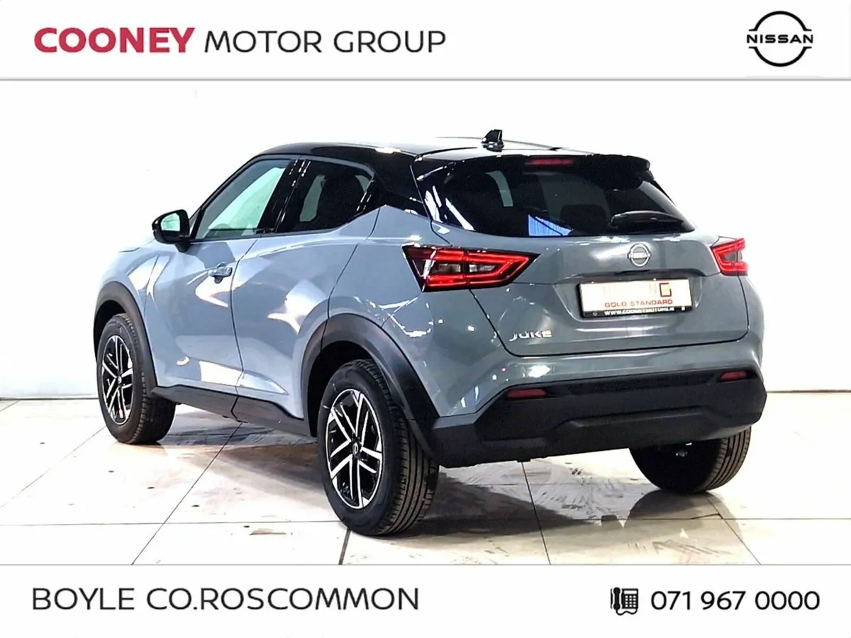 Nissan Juke SV PREMIUM. TWO TONE PAINT. 4K YOUR WA - Image 3