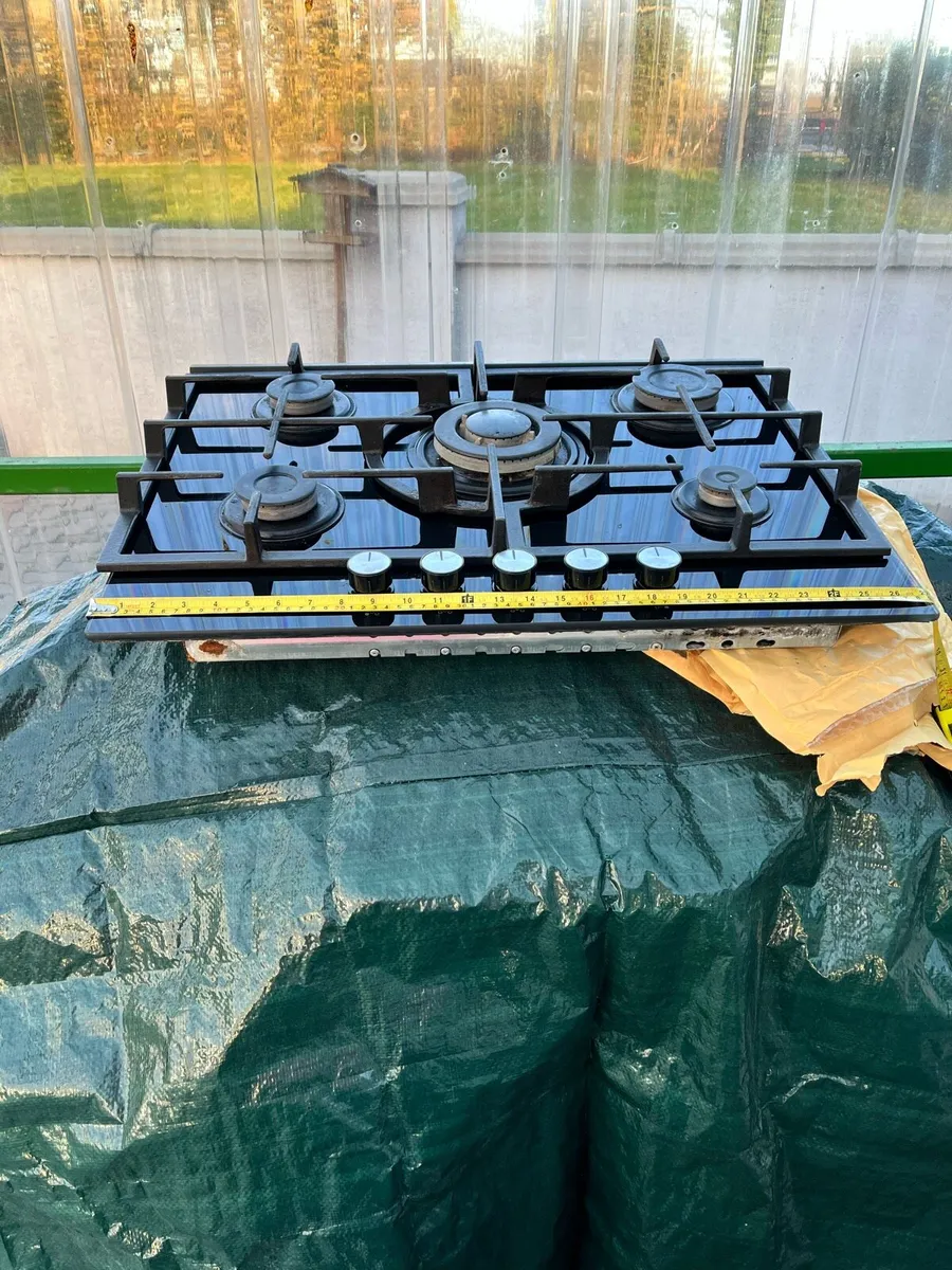 Gas hob - Image 1