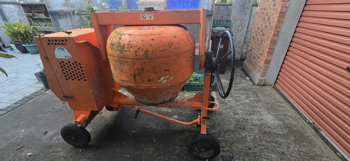 Cement Mixer - Image 2