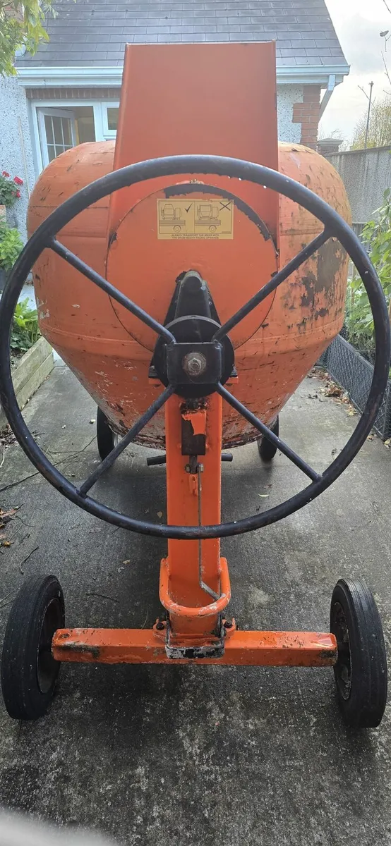 Cement Mixer - Image 3