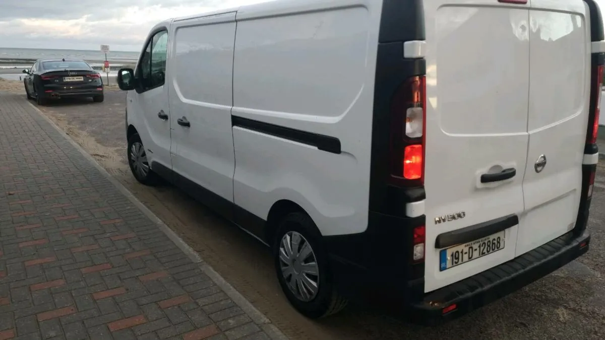 Nissan NV300 - Image 4