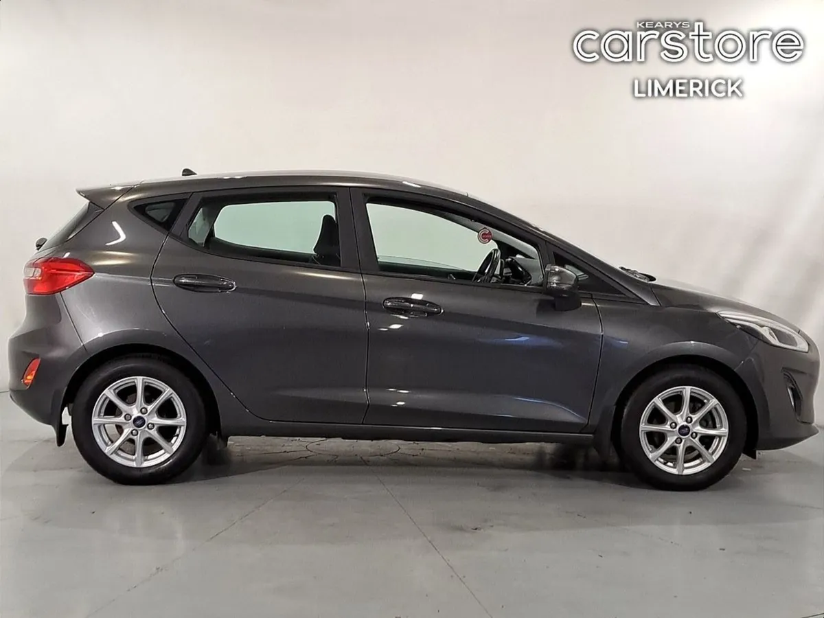 Ford Fiesta 1.1l 85 PS Titanium - Image 2