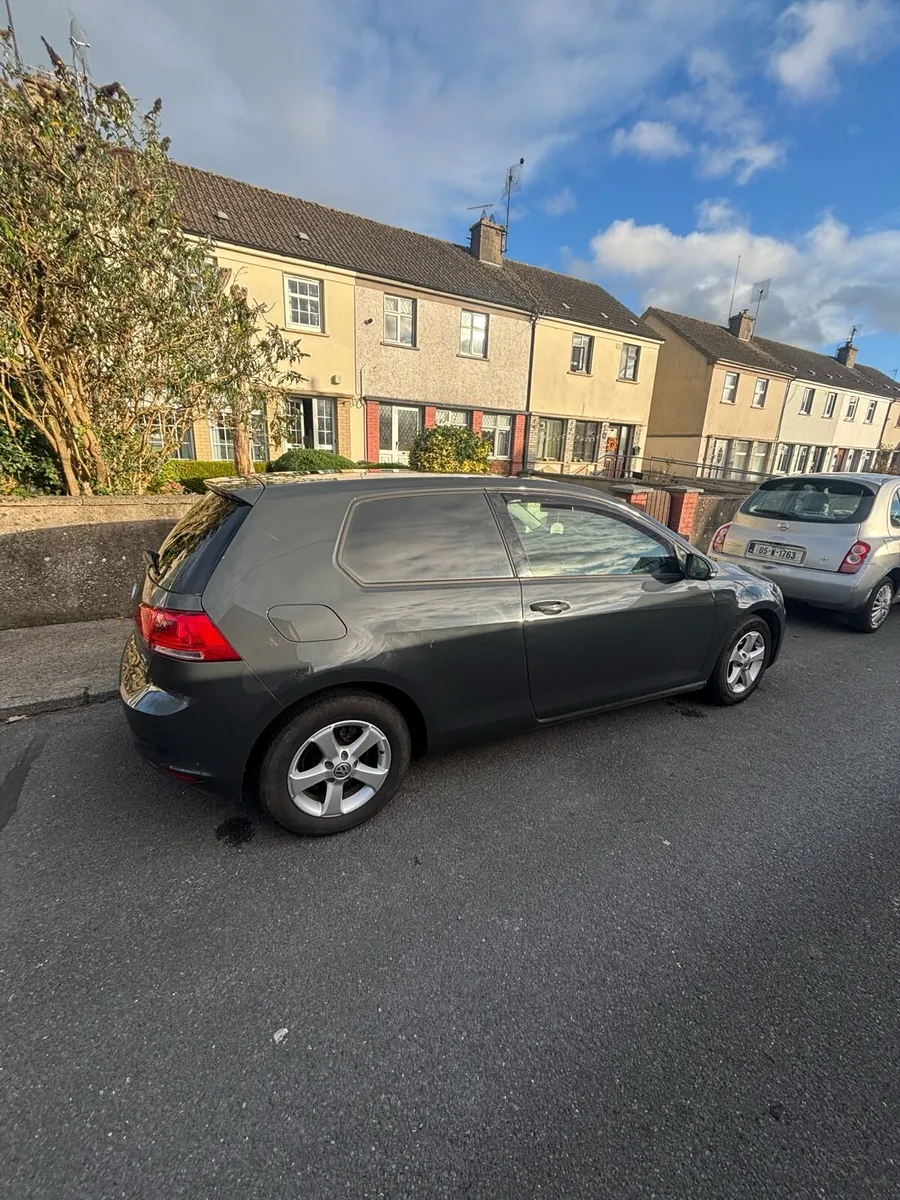 Volkswagen 2016 van - Image 3