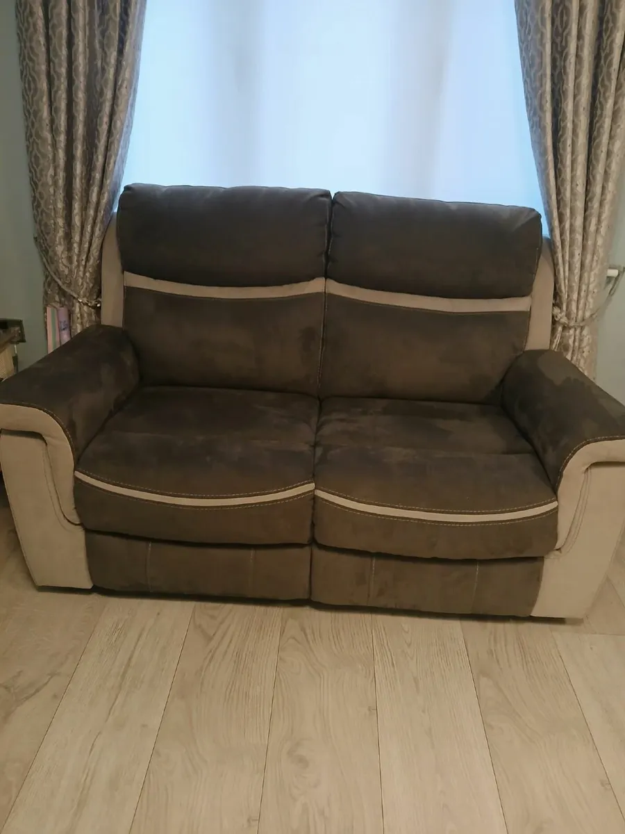 Sofa - Image 4