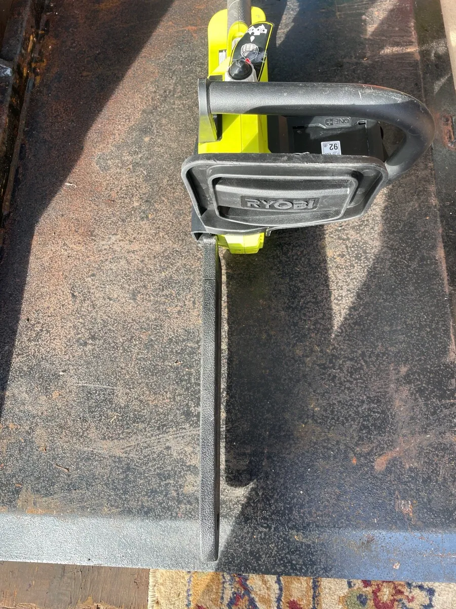 Ryobi chainsaw 18v - Image 2