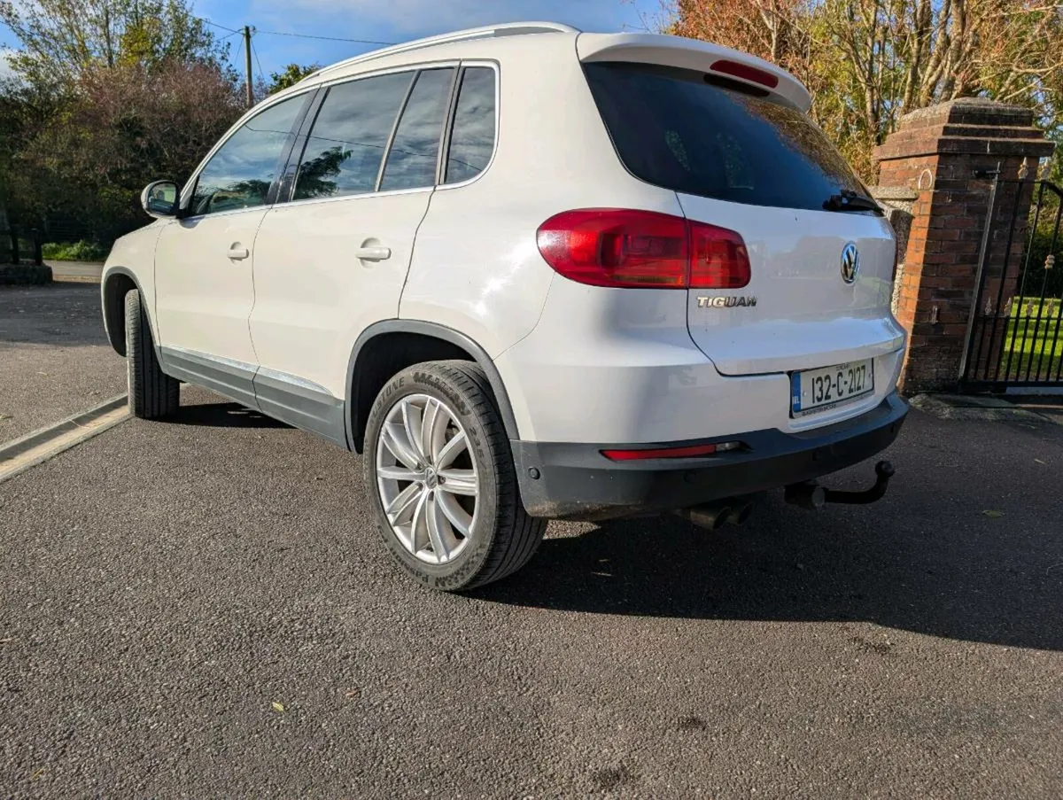 Volkswagen Tiguan - Image 4