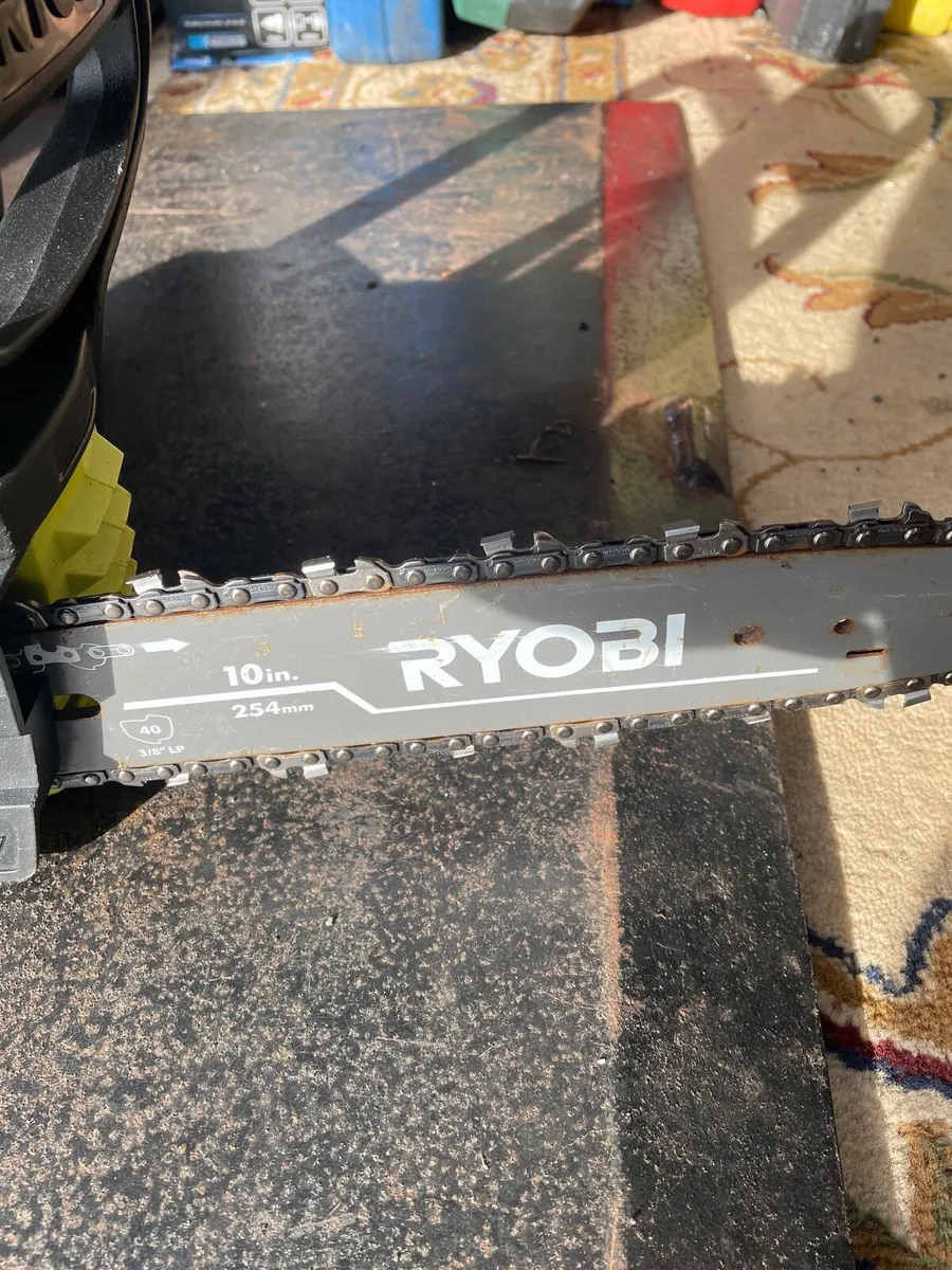 Ryobi chainsaw 18v - Image 3