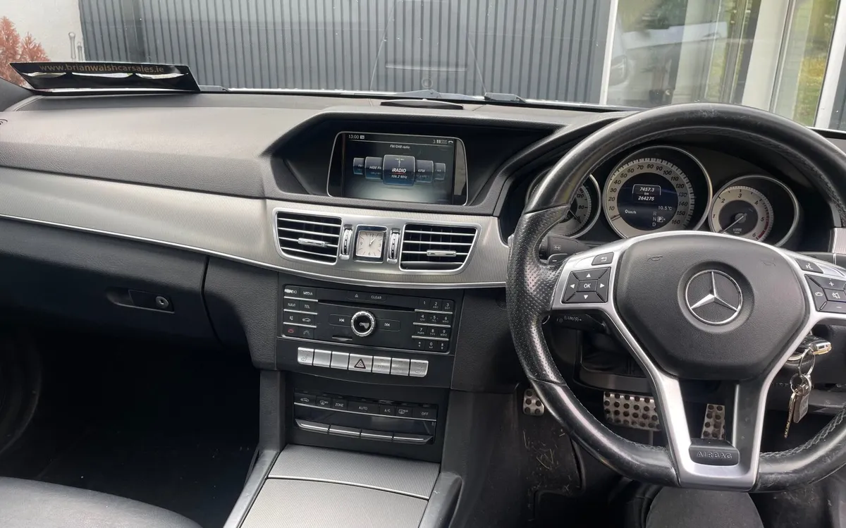 Mercedes-Benz E-Class 2015 AMG night Ed - Image 2