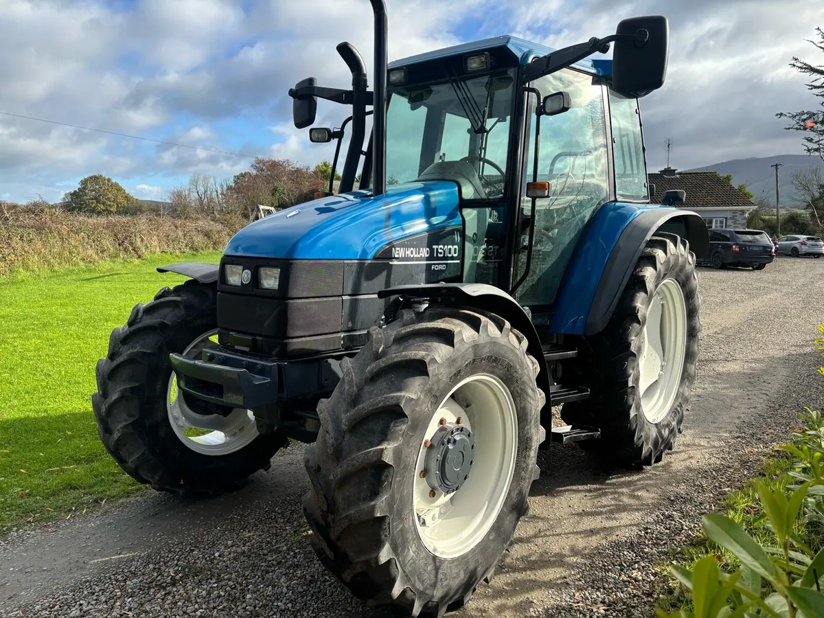 New Holland Ts100 - Image 2