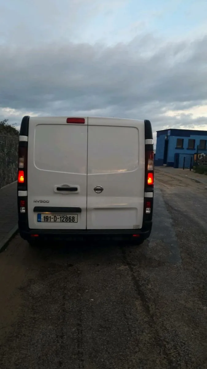 Nissan NV300 - Image 3