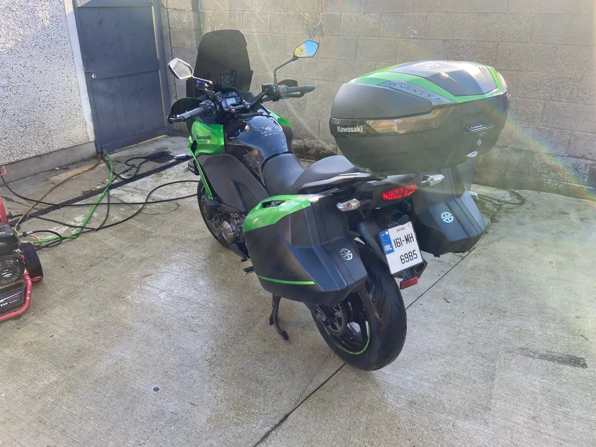 Kawasaki Versys 1000 GT - Image 4
