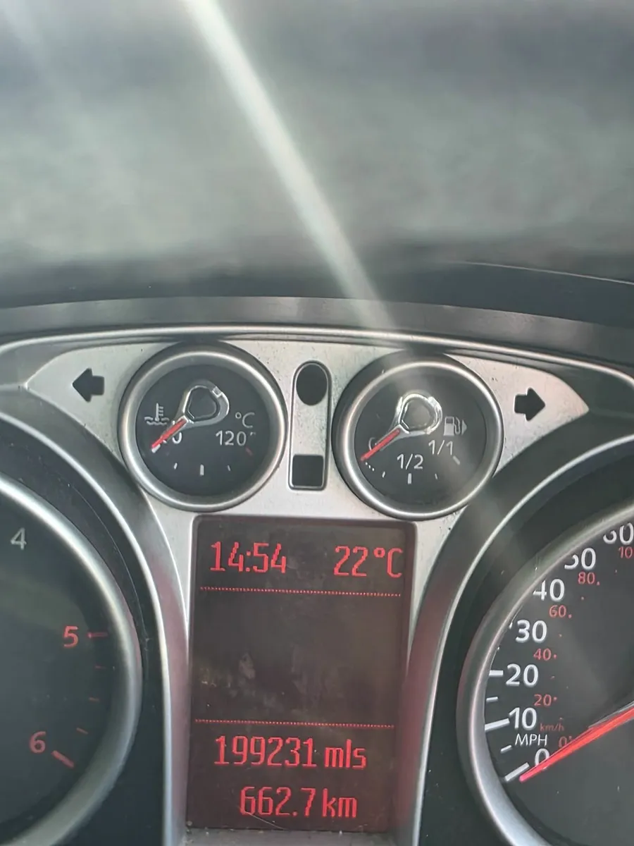 Ford Focus 2011 - Image 4